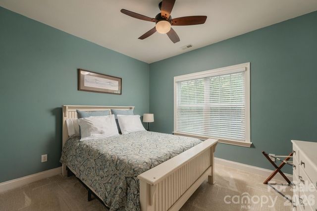 2561 Fallbrook Place NW, Concord, NC 28027