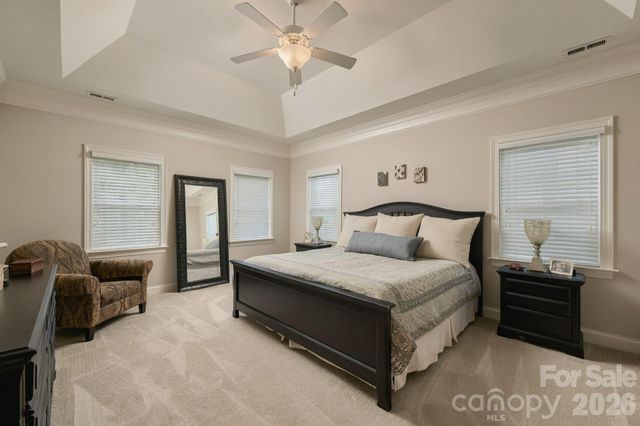 2561 Fallbrook Place NW, Concord, NC 28027