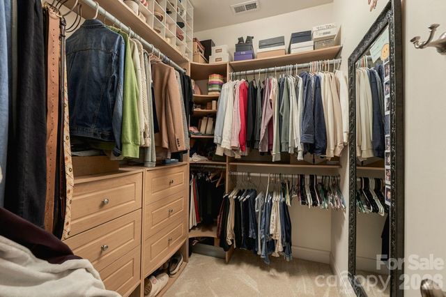 2561 Fallbrook Place NW, Concord, NC 28027
