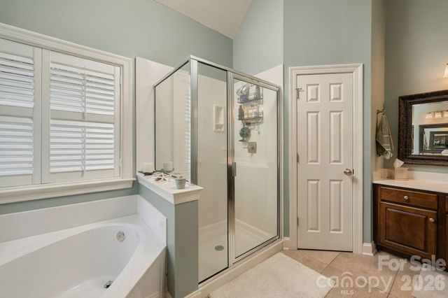2561 Fallbrook Place NW, Concord, NC 28027