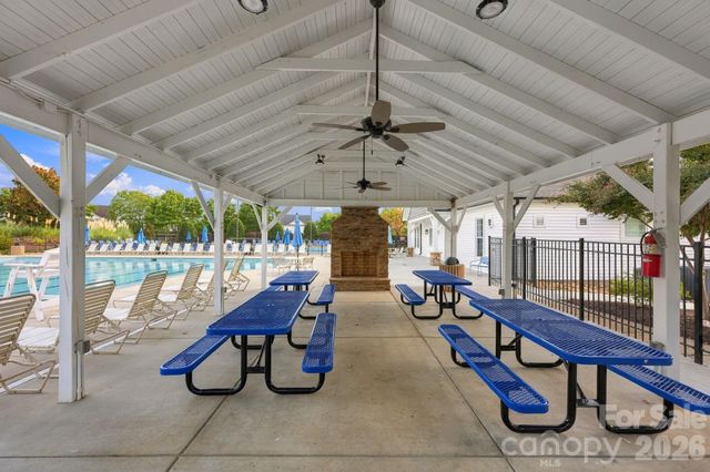 2561 Fallbrook Place NW, Concord, NC 28027