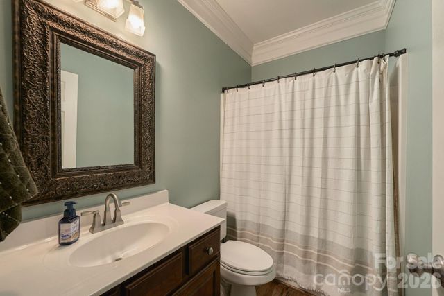 2561 Fallbrook Place NW, Concord, NC 28027