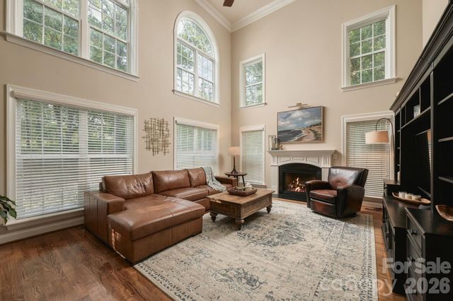 2561 Fallbrook Place NW, Concord, NC 28027