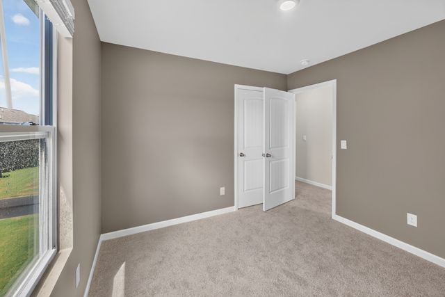 1510 Ashgrove Pl, Lebanon, TN 37087
