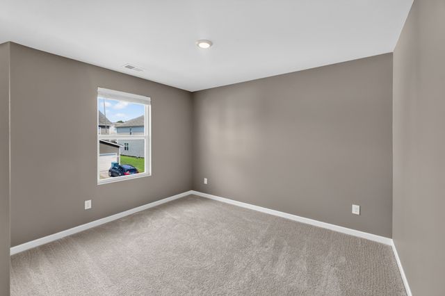 1510 Ashgrove Pl, Lebanon, TN 37087