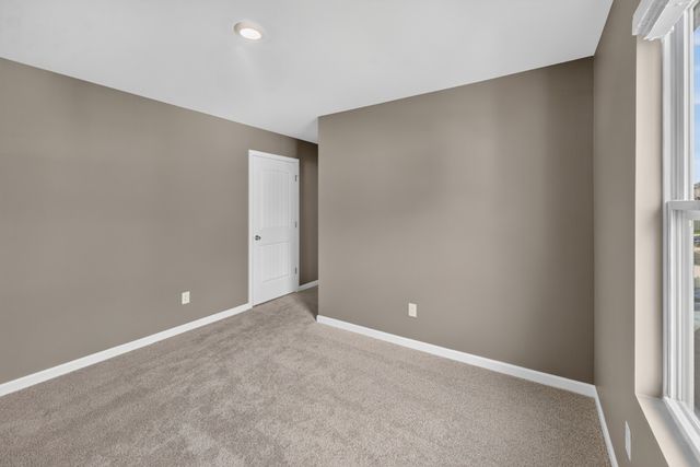 1510 Ashgrove Pl, Lebanon, TN 37087