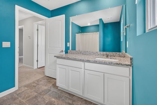 1510 Ashgrove Pl, Lebanon, TN 37087