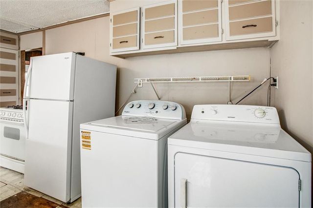 9301 Everett Avenue, Kansas City, KS 66112