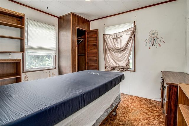 9301 Everett Avenue, Kansas City, KS 66112