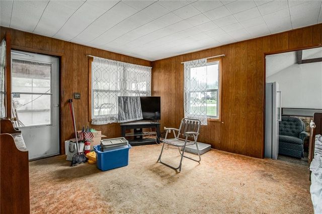 9301 Everett Avenue, Kansas City, KS 66112