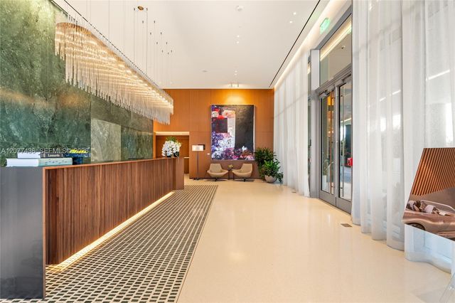 1400 Biscayne Boulevard 4203, Miami, FL 33132