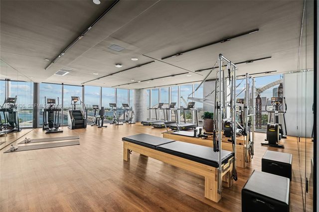 1400 Biscayne Boulevard 4203, Miami, FL 33132