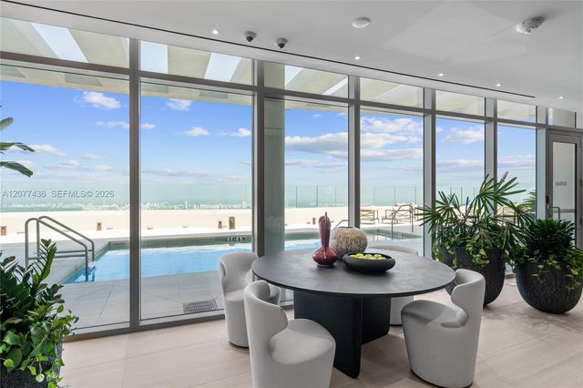 1400 Biscayne Boulevard 4203, Miami, FL 33132