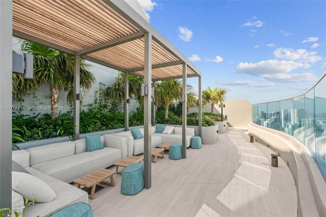 1400 Biscayne Boulevard 4203, Miami, FL 33132