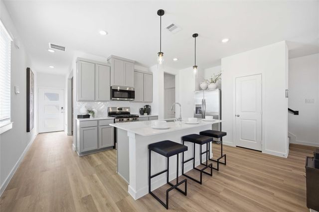 5824 Mansfield Creek Lane, Houston, TX 77091