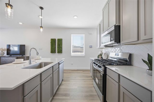 5824 Mansfield Creek Lane, Houston, TX 77091