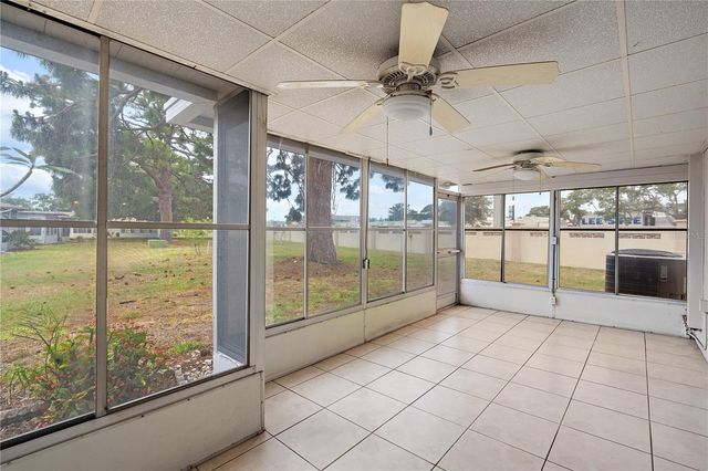 2802 SWIFTON DRIVE V102, Sarasota, FL 34231