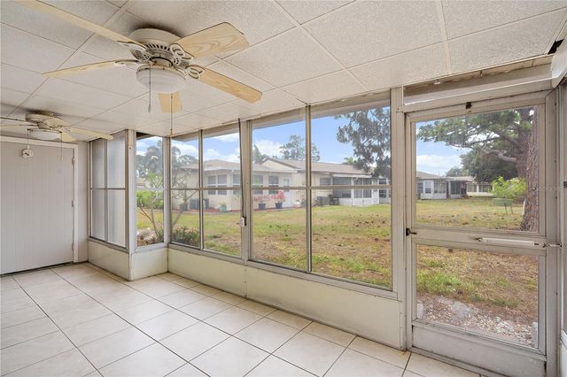 2802 SWIFTON DRIVE V102, Sarasota, FL 34231