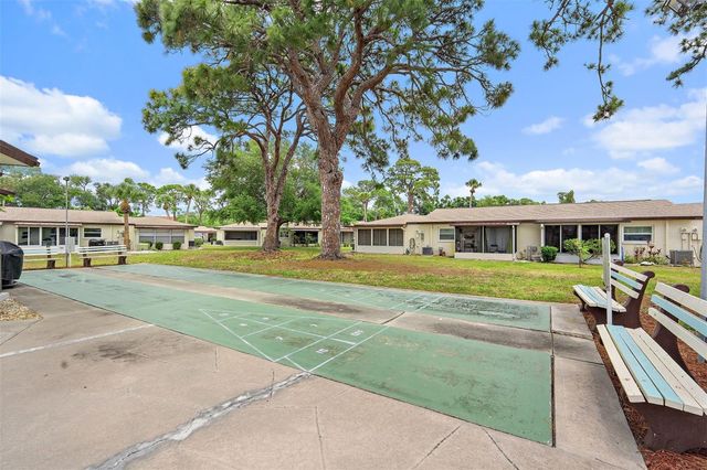 2802 SWIFTON DRIVE V102, Sarasota, FL 34231