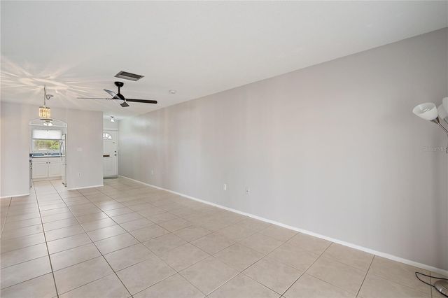 2802 SWIFTON DRIVE V102, Sarasota, FL 34231