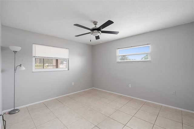 2802 SWIFTON DRIVE V102, Sarasota, FL 34231