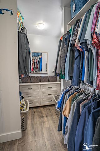 835 Golf Ridge Circle, Dundee, MI 48131