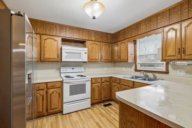 3669 Bluff Springs Rd, Mcminnville, TN 37110