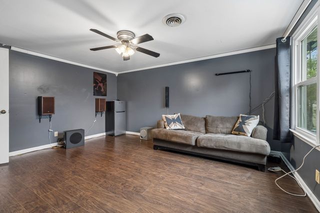 3669 Bluff Springs Rd, Mcminnville, TN 37110