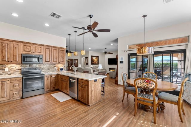 695 N Topeka Circle, Wickenburg, AZ 85390