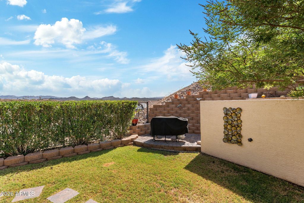 695 N Topeka Circle, Wickenburg, AZ 85390 — photo 4