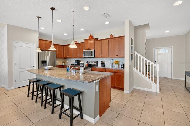 8882 GENEVE CT, Kissimmee, FL 34747