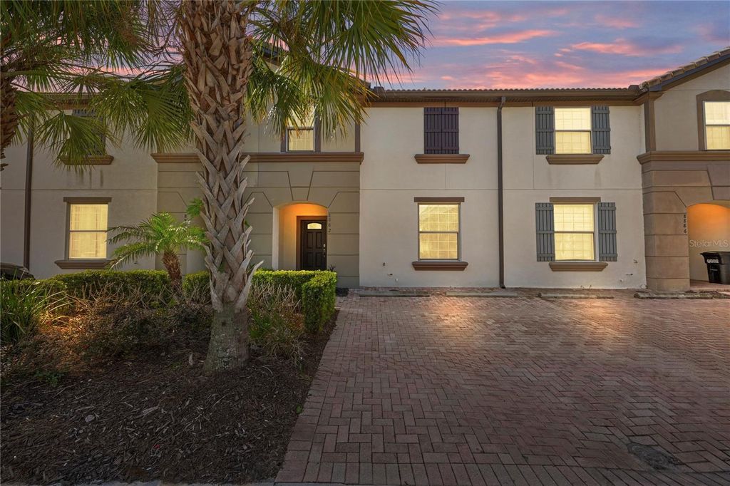 8882 GENEVE CT, Kissimmee, FL 34747