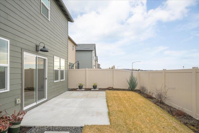 251 N Legacy Flats Rd, Liberty Lake, WA 99019