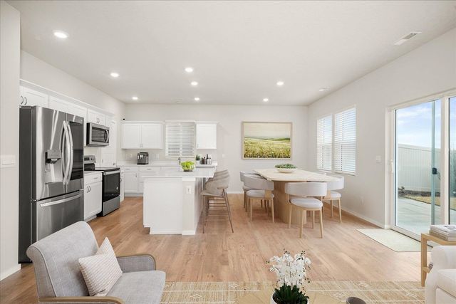 251 N Legacy Flats Rd, Liberty Lake, WA 99019