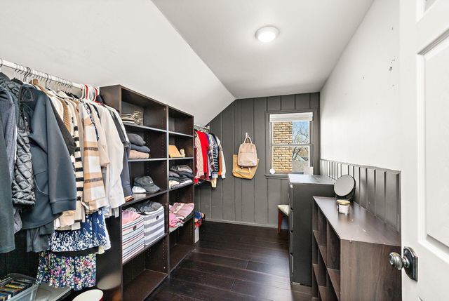 1477 Louisiana Avenue S, Saint Louis Park, MN 55426