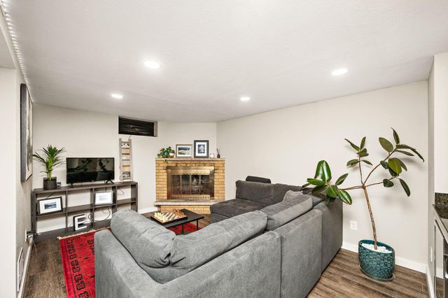 1477 Louisiana Avenue S, Saint Louis Park, MN 55426