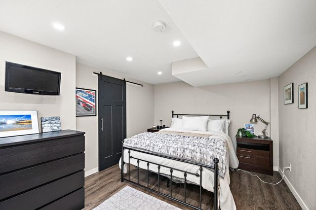 1477 Louisiana Avenue S, Saint Louis Park, MN 55426