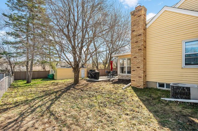 1477 Louisiana Avenue S, Saint Louis Park, MN 55426