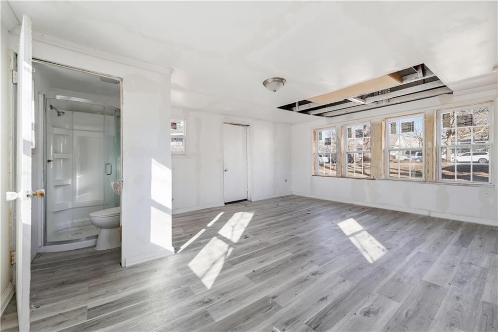 817 W White Oak Street, Independence, MO 64050