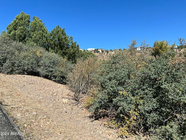 685 SHADOW MOUNTAIN Drive 593, Prescott, AZ 86301