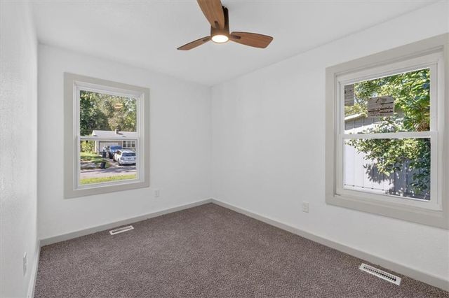 501 N Seminole Drive, Independence, MO 64056