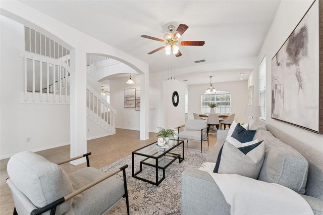 2008 CHAPMAN OAKS DRIVE, Oviedo, FL 32765