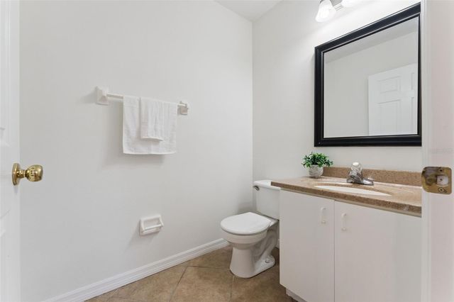2008 CHAPMAN OAKS DRIVE, Oviedo, FL 32765