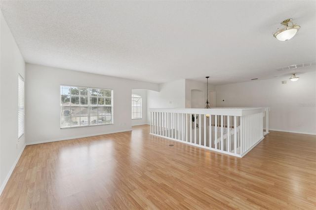2008 CHAPMAN OAKS DRIVE, Oviedo, FL 32765