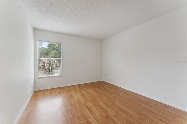 2008 CHAPMAN OAKS DRIVE, Oviedo, FL 32765