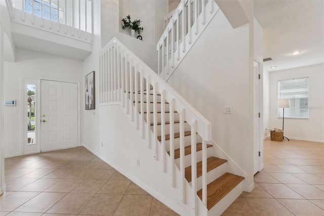 2008 CHAPMAN OAKS DRIVE, Oviedo, FL 32765