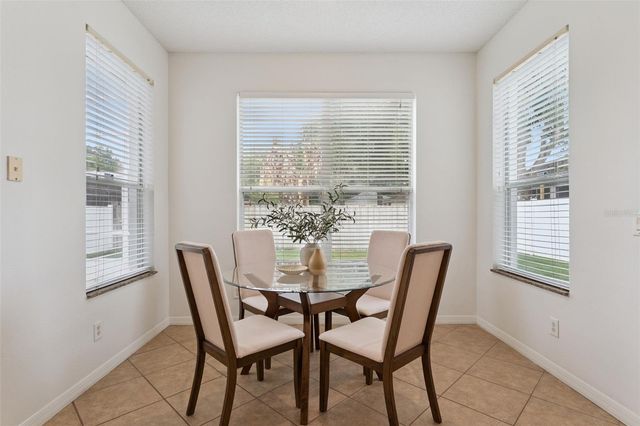2008 CHAPMAN OAKS DRIVE, Oviedo, FL 32765