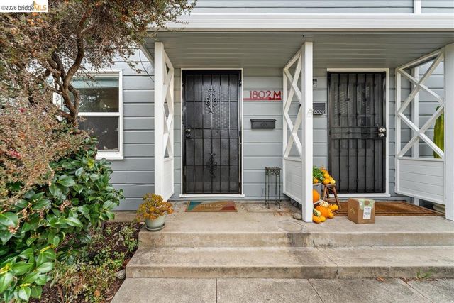 1802 Second M, Alameda, CA 94501