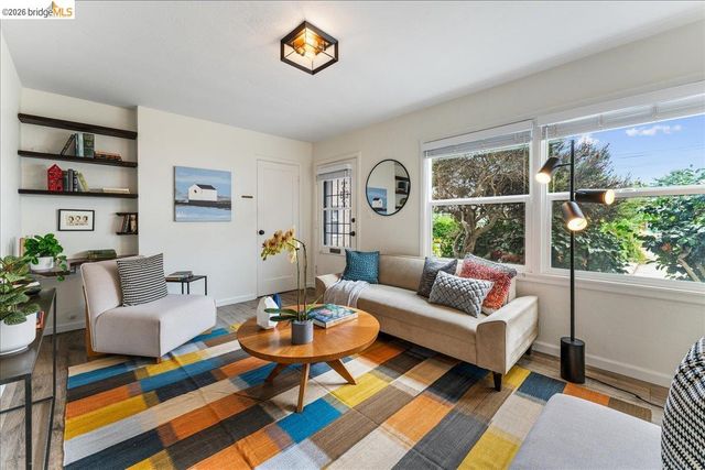 1802 Second M, Alameda, CA 94501