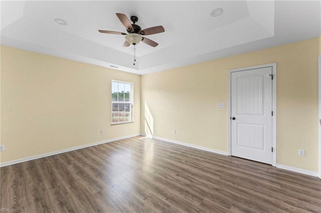 1250 Hosier RD, Suffolk, VA 23434